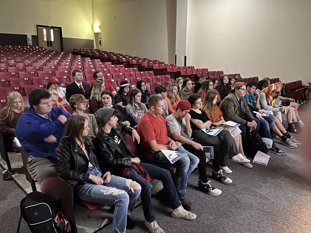 JRs and SRs listen to college reps Marmaduke High School